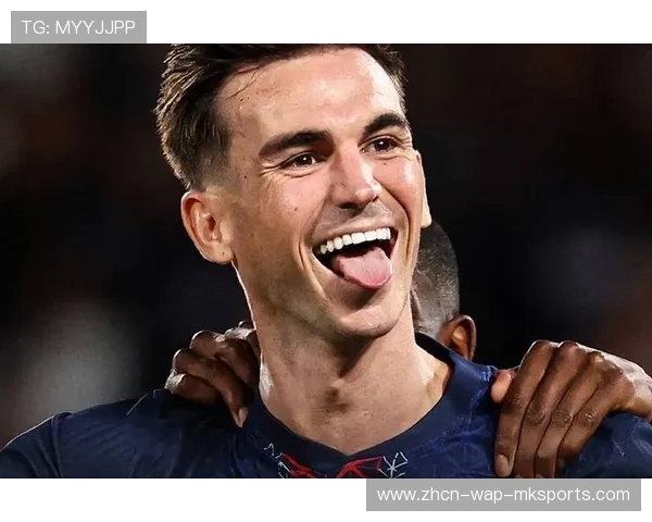 登贝莱腿筋受伤缺阵6周，巴黎锋线轮换遇挑战