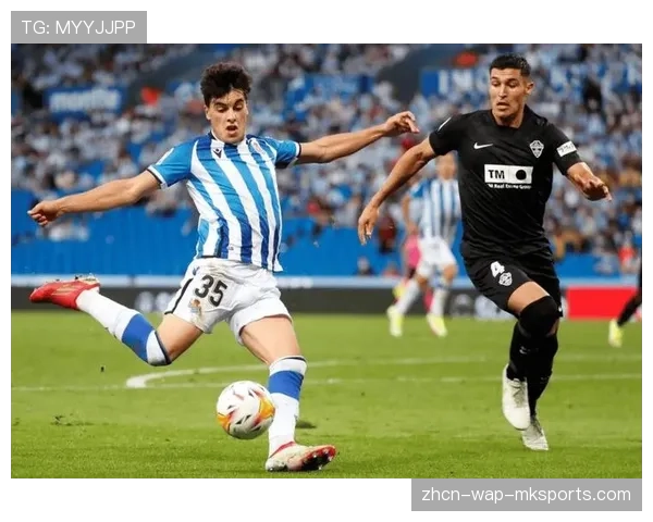 奥萨苏纳平局，数据揭示其依靠中路密集拦截化解对手423次传球